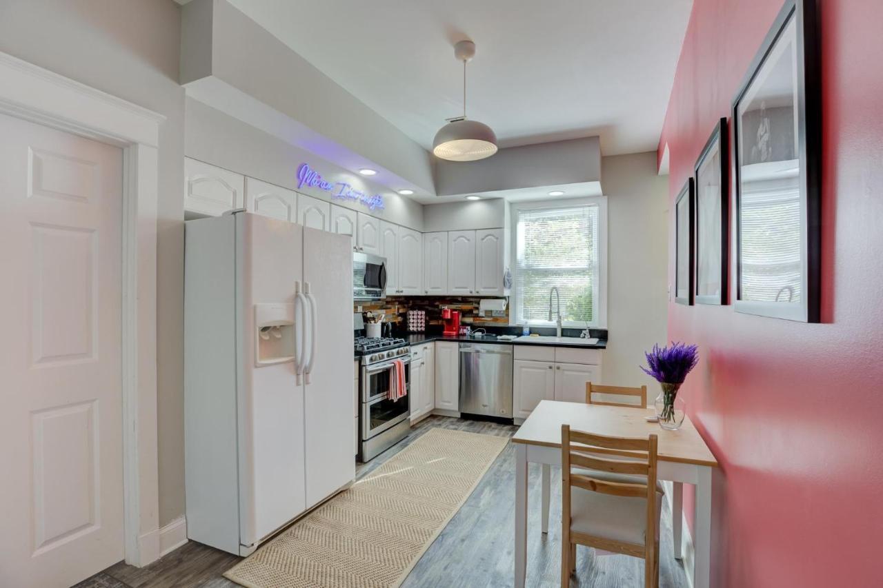 Hip And Spacious Midtown Cottage Near Beale Street Memphis Eksteriør bilde
