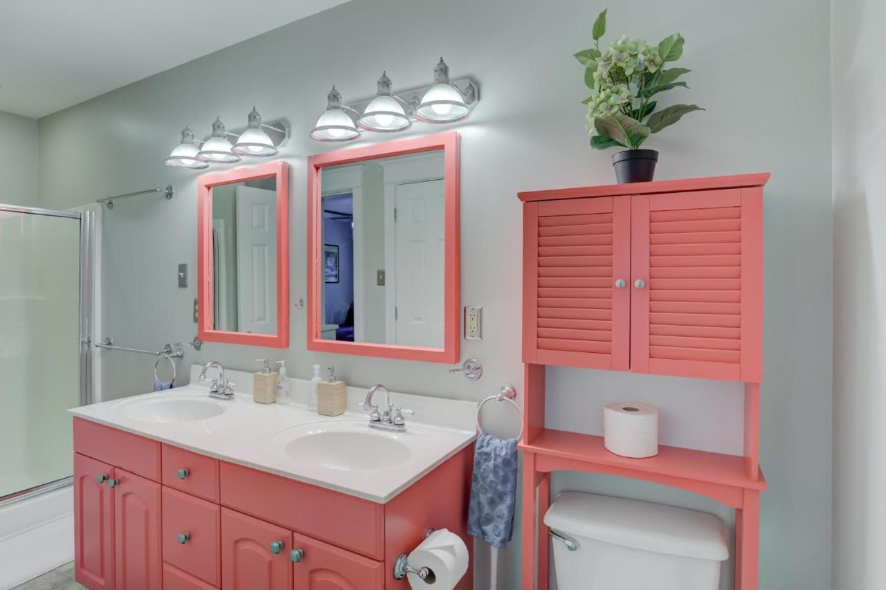Hip And Spacious Midtown Cottage Near Beale Street Memphis Eksteriør bilde